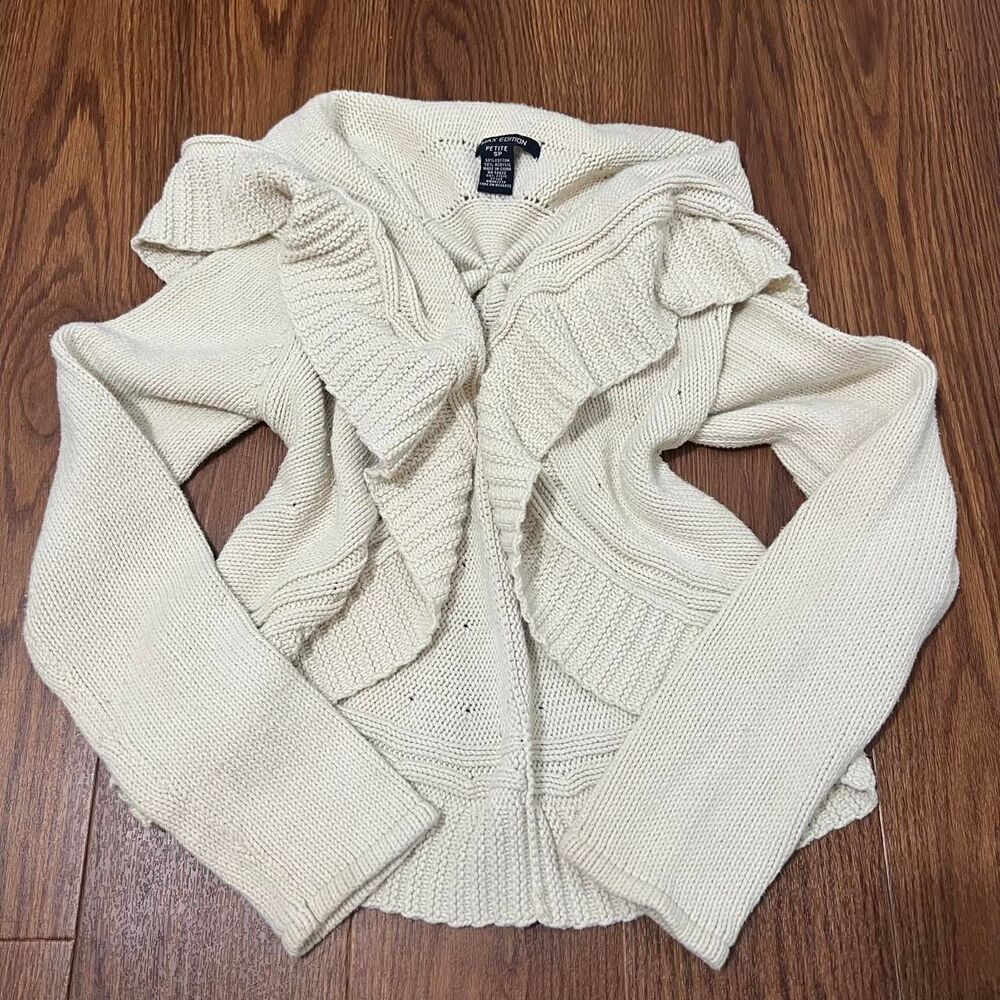 Reformation Women's Cream and White Cardigan